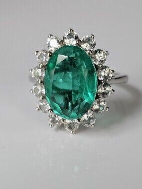 Genuine Emeraldine Quartz and White Zircon Ring Platinum over 925 Size 8…